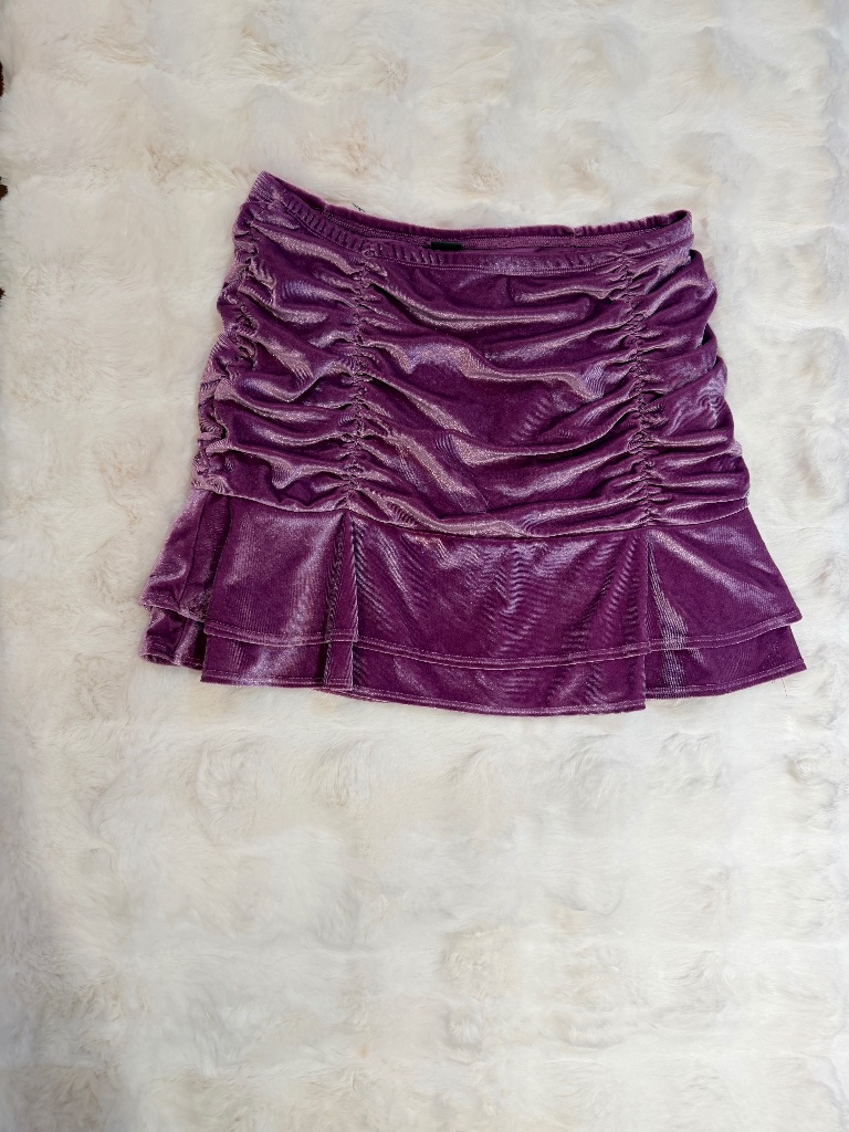 Wild Fable Purple Velvet Mini Skirt Women’s Medium Ruched Ruffle Stretch Y2k